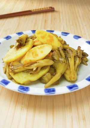 チーかまと長芋とキノコの甘辛カレー炒め-レシピのメイン写真