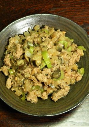 ナスのトロトロ肉みそ。ご飯の上に・肴に！-レシピのメイン写真