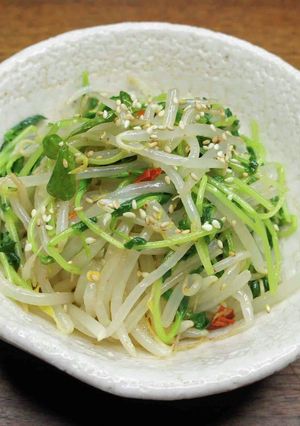 もやしと豆苗のちょい辛ナムル-レシピのメイン写真