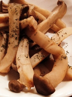低カロリーフライパンで蒸しエリンギ-レシピのメイン写真