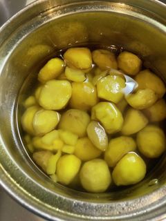生栗の剥き方〜ターメリック〜煮るまで〜-レシピのメイン写真