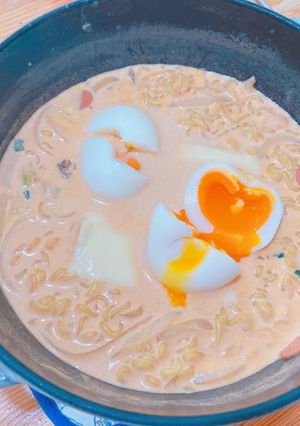 水を豆乳に変えるだけのロゼ辛ラーメン-レシピのメイン写真