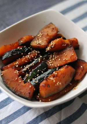 秋の味覚♪カボチャの簡単炒り煮-レシピのメイン写真
