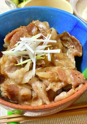 豚バラ丼*+-レシピのメイン写真