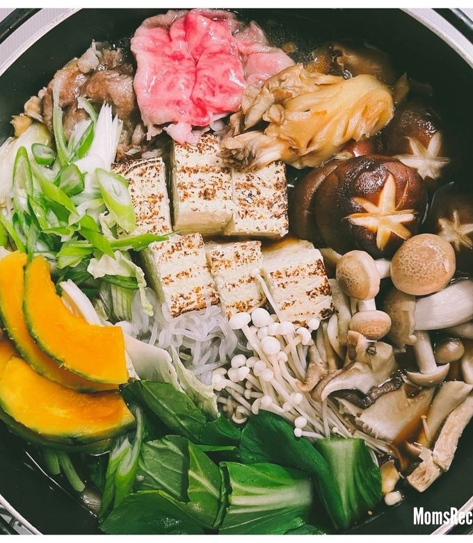 秋の味 きのこのすき焼き鍋 by MomsRecipe 【クックパッド】 簡単