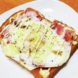 トーストしてる間にベーコン(ハム)エッグ