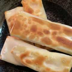 รูปของ 春巻きチーズ　簡単　酒のつまみ　あと一品