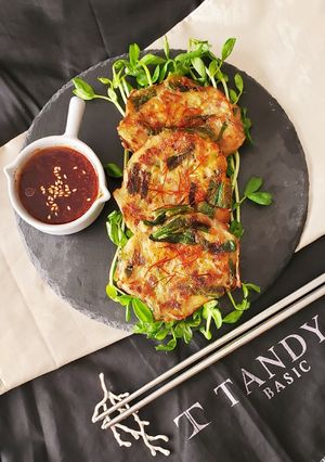 餃子の味する～お肉入りのもやしにらヂチミ-レシピのメイン写真