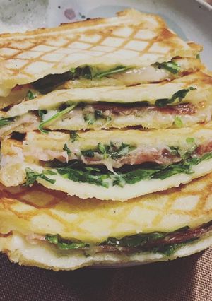 イベリコ生ハムとルッコラのホットサンド-レシピのメイン写真