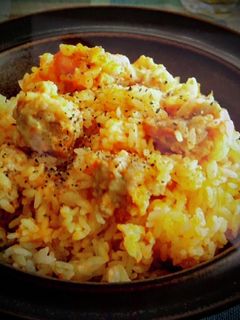 チキンボールとにんじんのピラフ-レシピのメイン写真
