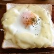 簡単!目玉焼チーズトースト