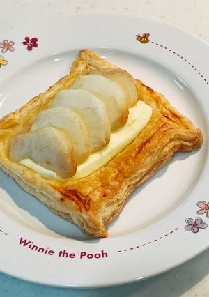 フレッシュ洋梨のクリームチーズパイ-レシピのメイン写真