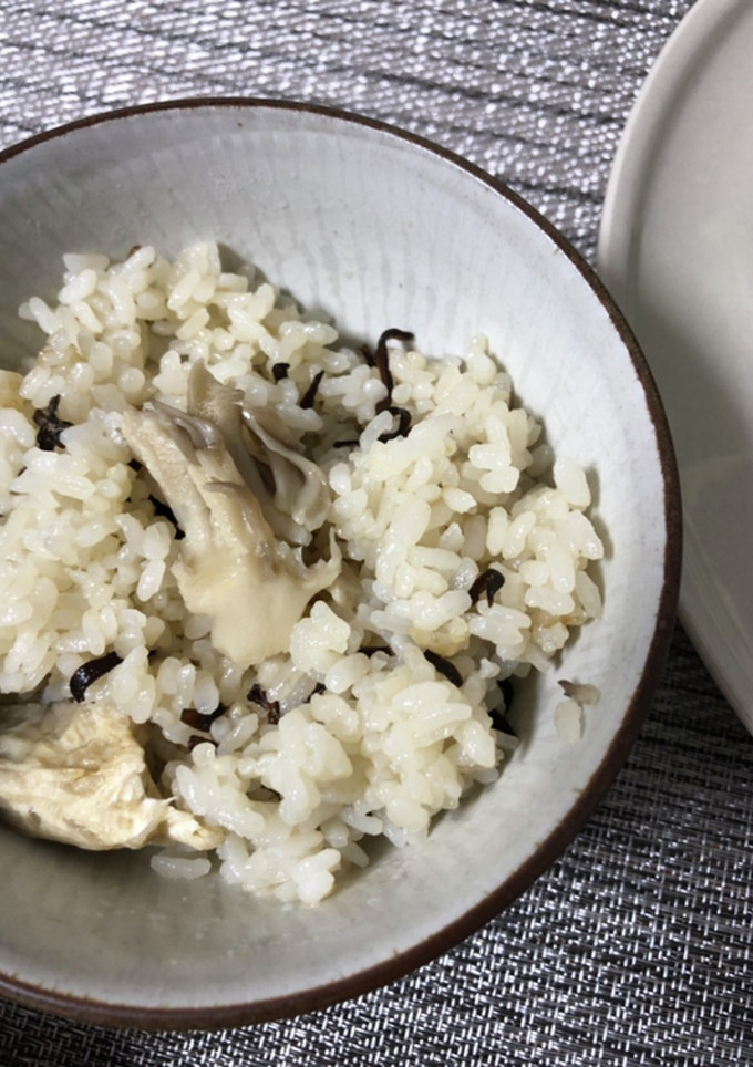まいたけと塩昆布の炊き込みご飯-レシピのメイン写真