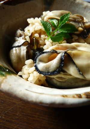 牡蠣と若布の玄米炊き込みご飯-レシピのメイン写真