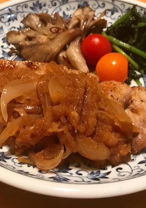 ポークソテー☆玉ねぎりんごソース-レシピのメイン写真
