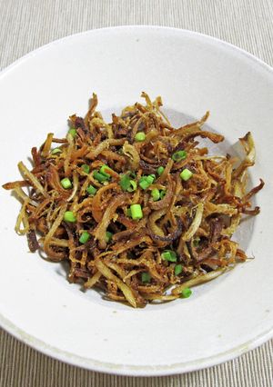 椒塩香菇絲（椎茸の柄のから揚げ）-レシピのメイン写真