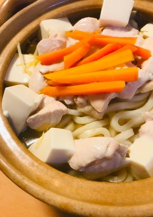 あっさり鍋●鶏肉の2玉うどん鍋-レシピのメイン写真