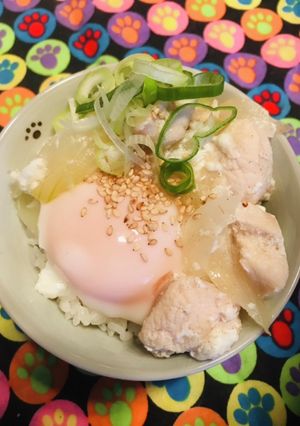 白い親子丼●とりむねたまねぎ半熟卵-レシピのメイン写真