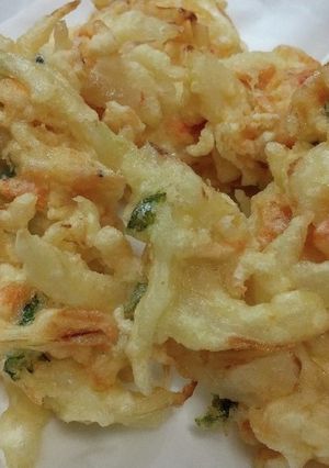 桜えびと玉ねぎのかき揚げ-レシピのメイン写真