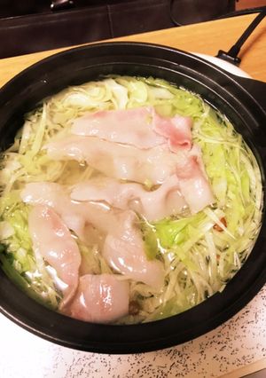 大量キャベツと豚バラのピリ辛しゃぶしゃぶ-レシピのメイン写真