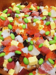 彩り 枝豆を入れたちらし寿司-レシピのメイン写真