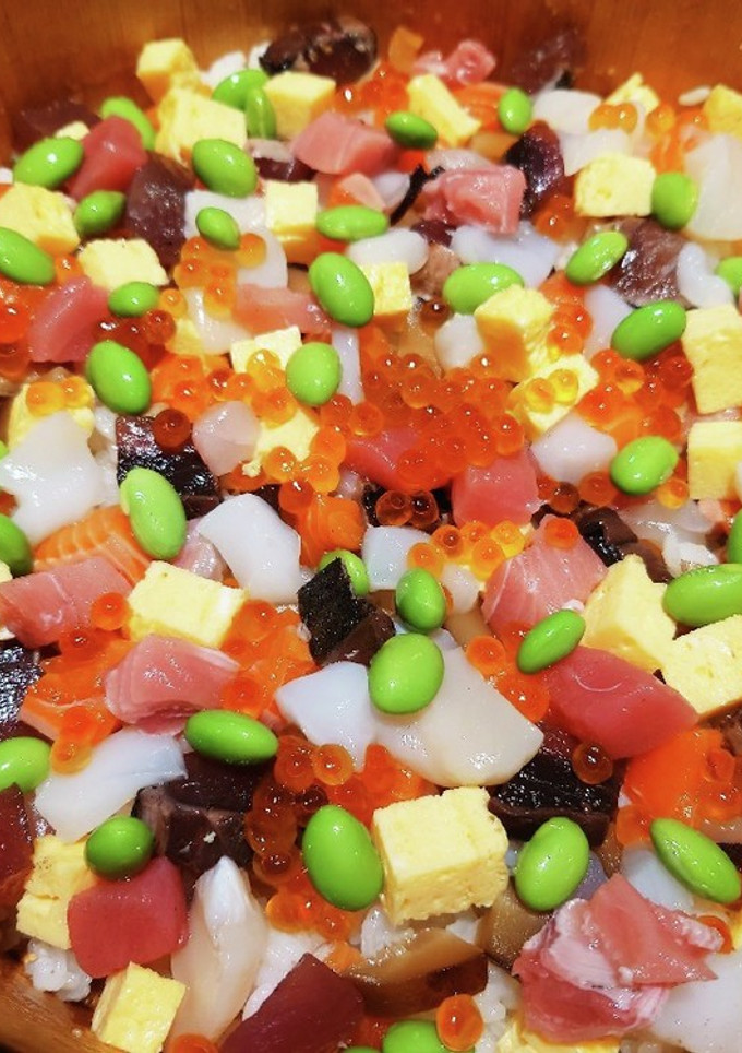 彩り 枝豆を入れたちらし寿司-レシピのメイン写真