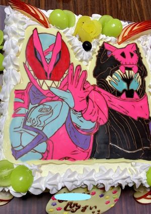 仮面ライダーリバイス☆ケーキキャラチョコ-レシピのメイン写真