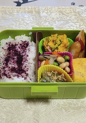 今朝は野菜中心のお弁当です-レシピのメイン写真