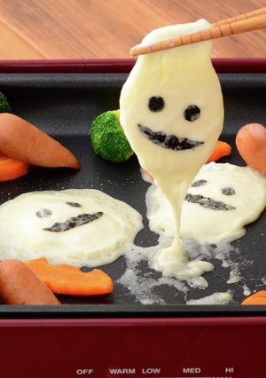 ホットプレートで楽しむのび~るおばけ-レシピのメイン写真