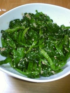 簡単!調味料3つでほうれん草のごま和え-レシピのメイン写真