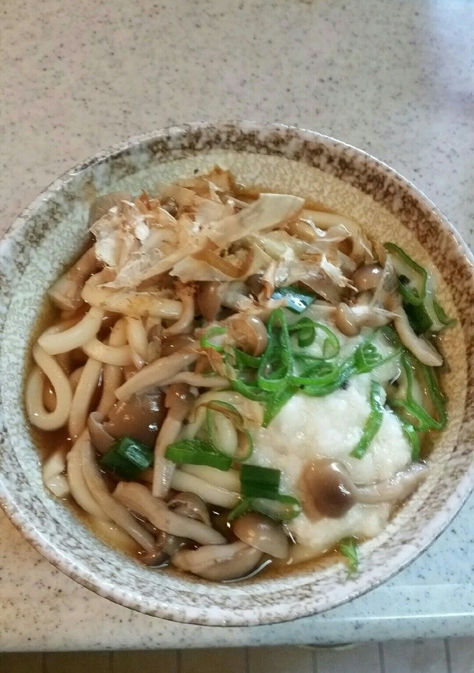 しめじと長芋のとろとろ煮込みうどん-レシピのメイン写真