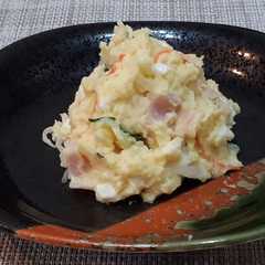 รูปของ 【ポテトサラダ】やっぱり手作りが一番