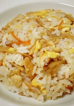 あるものを利用☆きんぴらごぼうで作る炒飯-レシピのメイン写真