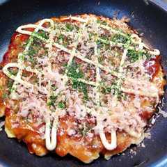 รูปของ おうち時間LOVER！家族deお好み焼き