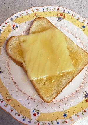 マヨチーズハニートースト♡-レシピのメイン写真