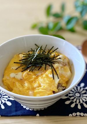 白だしで簡単☆雑穀ご飯でふわっと卵丼-レシピのメイン写真
