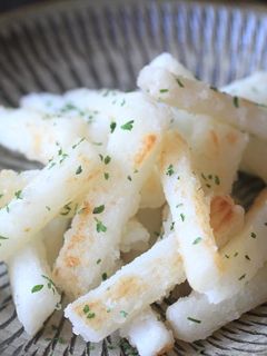 まるでフライドポテト!さくさく長芋フライ-レシピのメイン写真