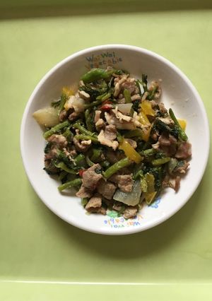【保育園給食】クレソンと豚肉の炒め物-レシピのメイン写真