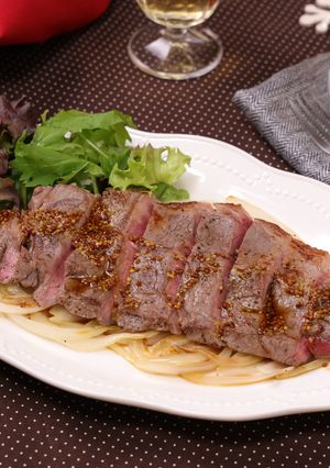牛肉と玉ねぎのハニーマスタードステーキ-レシピのメイン写真