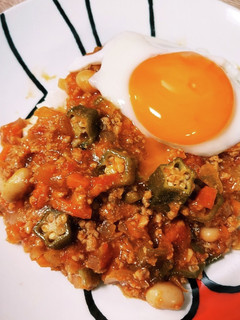中華風月見キーマカレー-レシピのメイン写真