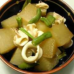 ささっと！ヤリイカと大根の麺つゆ煮物-レシピのメイン写真