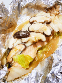 濃厚チーズ♡鮭ホイル焼きちゃんちゃん焼き-レシピのメイン写真