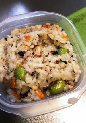 離乳食完了期　枝豆ひじき鶏肉炊き込みご飯-レシピのメイン写真
