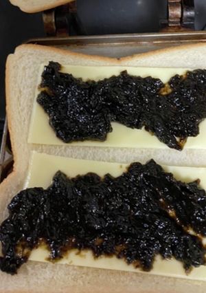 のりの佃煮とチーズのホットサンド-レシピのメイン写真