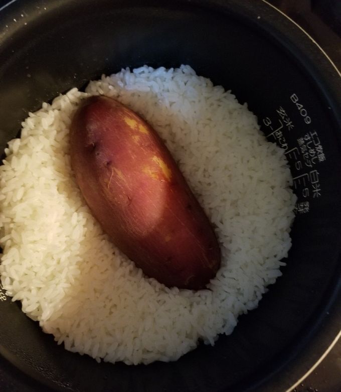 簡単！一本丸ごとさつまいもご飯-レシピのメイン写真