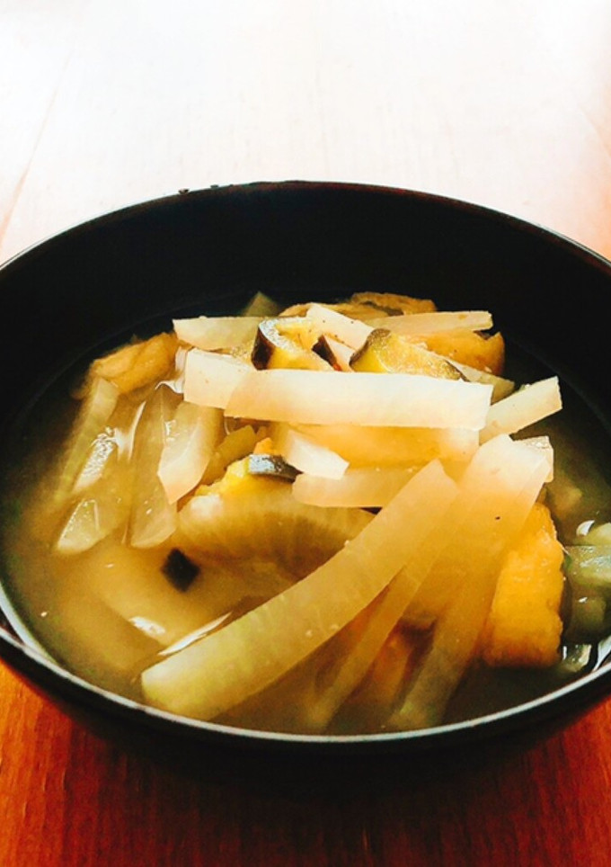 茄子と大根と油揚げの味噌汁-レシピのメイン写真