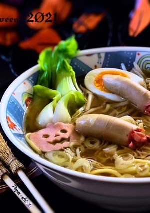 ハロウィン　おばちゃん、指入ってるやん！-レシピのメイン写真