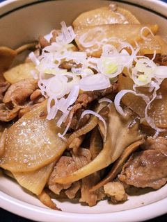 大根と豚こま肉と舞茸の生姜炒め-レシピのメイン写真