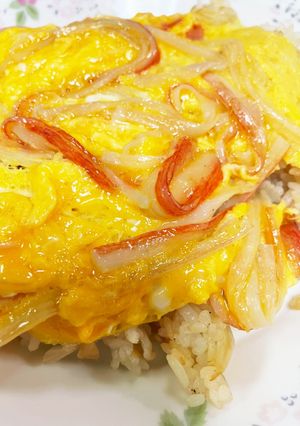 カニカマ玉子の簡単炒めピラフ-レシピのメイン写真