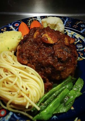 シャリアピンソースのハンバーグ！-レシピのメイン写真